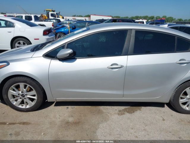 3KPFL4A78JE224386 KIA FORTE LX