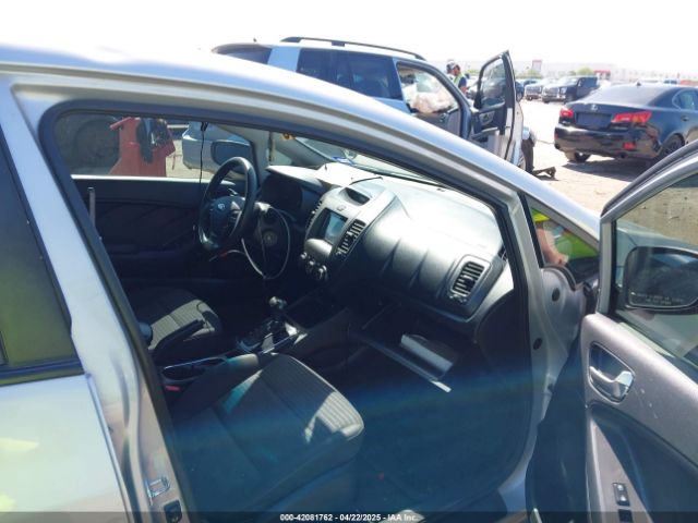 3KPFL4A78JE224386 KIA FORTE LX