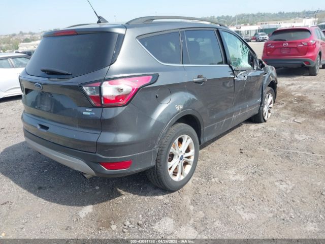 1FMCU9GD3JUC54404 Ford ESCAPE SE