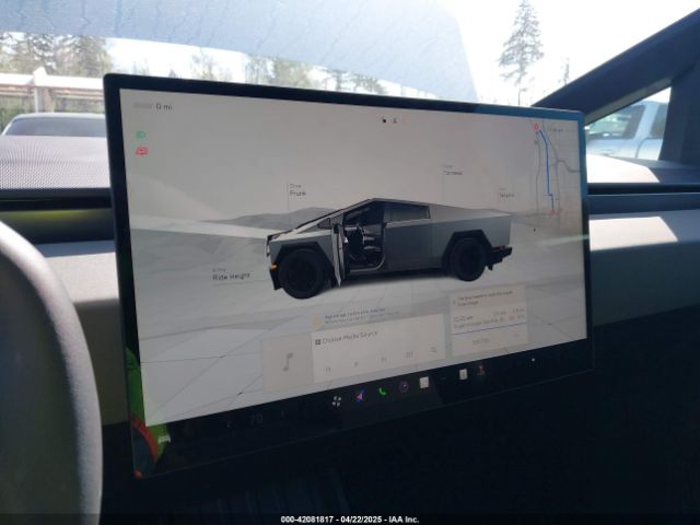 7G2CEHED7SA065144 Tesla Cybertruck All-wheel Drive