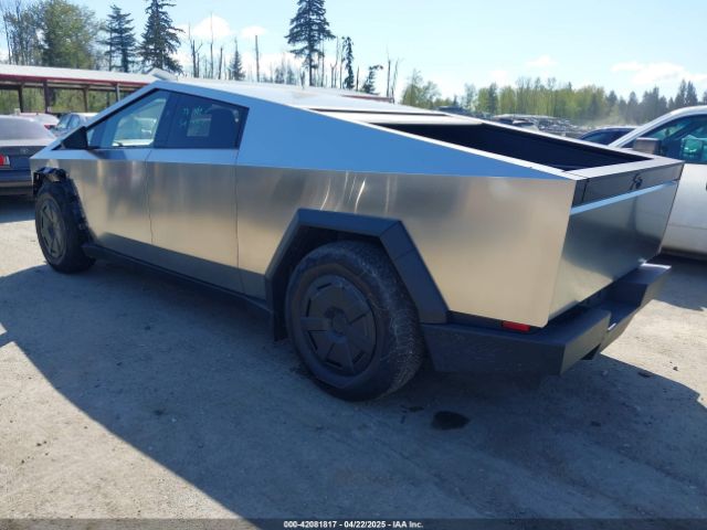 7G2CEHED7SA065144 Tesla Cybertruck All-wheel Drive