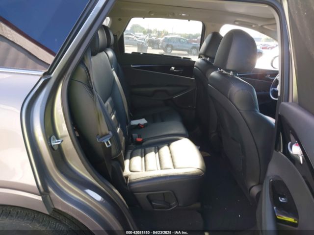 5XYPKDA57KG534944 KIA Sorento 3.3l Sx