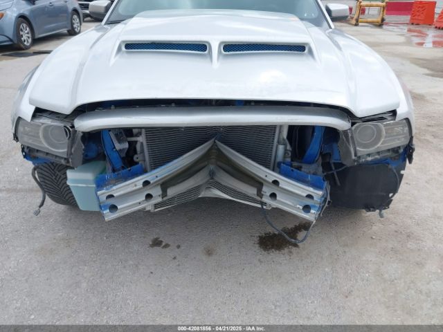 1ZVBP8EM2E5220424 Ford Mustang V6 Premium