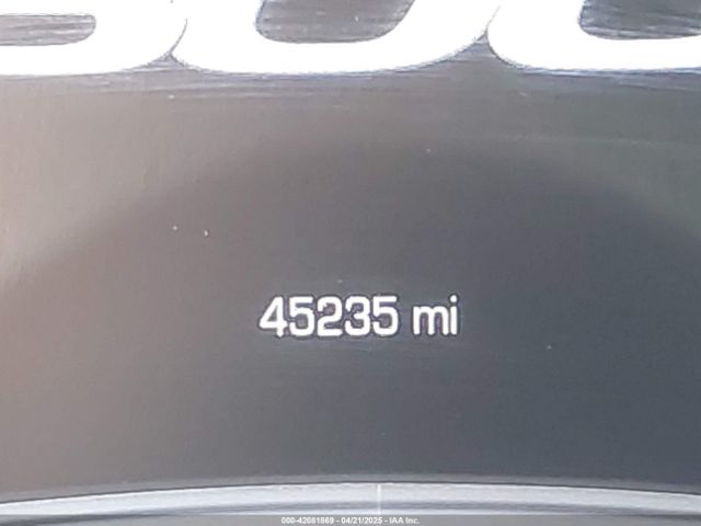 2C3CCAAG0JH211402 Chrysler 300 Touring L