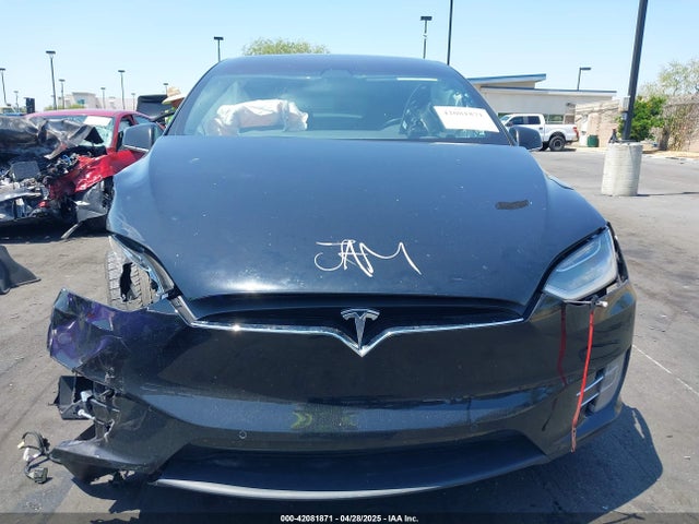 Tesla Model X 100d/75d/p100d 2018 5YJXCBE28JF103102 Image 13
