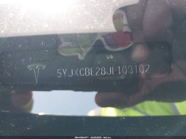2018 TESLA MODEL X 5YJXCBE28JF103102 Photo 8
