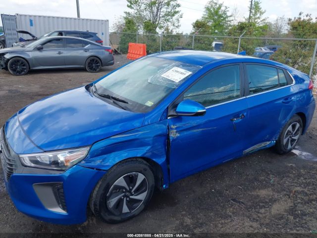 2017 HYUNDAI IONIQ HYBRID KMHC75LC9HU049113 Photo 5