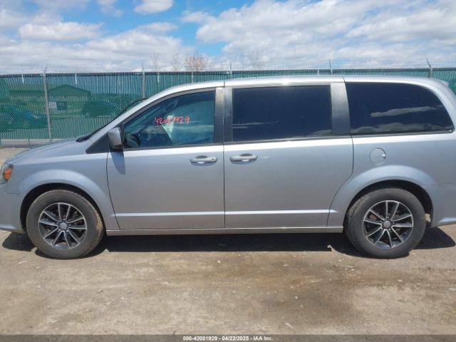 2C4RDGEG1KR760764 Dodge Grand Caravan Gt
