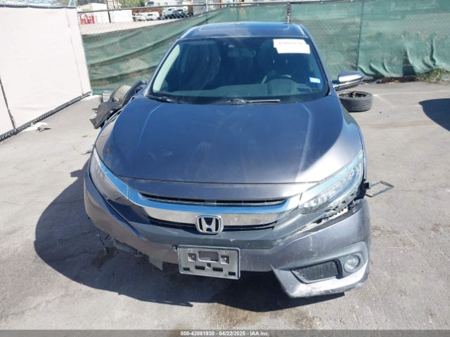 2018 HONDA CIVIC JHMFC1F97JX010870 Photo 5