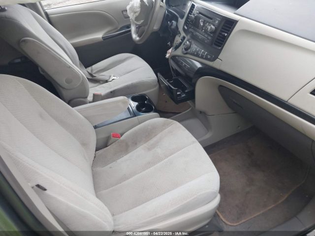 5TDKK3DC5ES457402 Toyota Sienna Le V6 8 Passenger