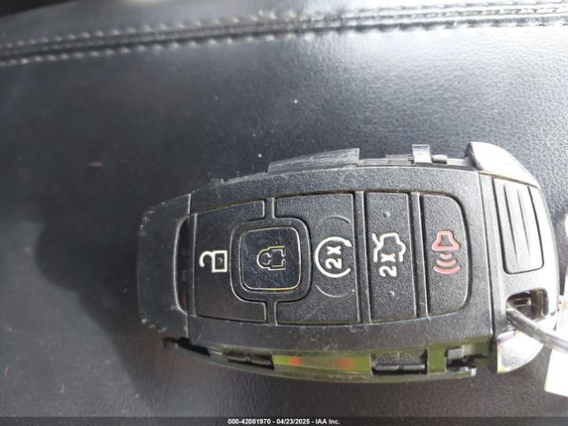 5LMTJ3DH9HUL21768 Lincoln Mkc Reserve