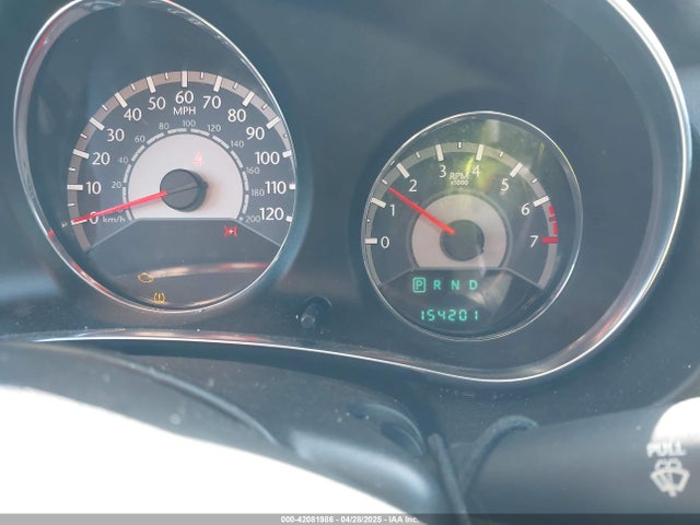 Chrysler 200 LX 2014 1C3CCBAB1EN146728 Image 7