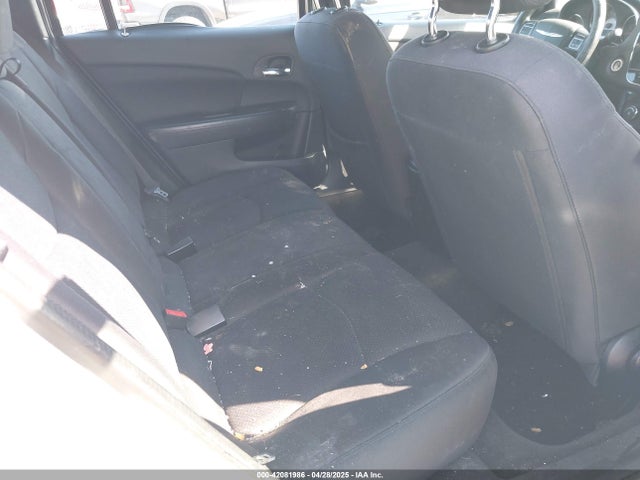 Chrysler 200 LX 2014 1C3CCBAB1EN146728 Image 8