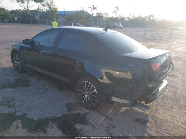 3VWD17AJ5GM335337 Volkswagen Jetta 1.8t Sport