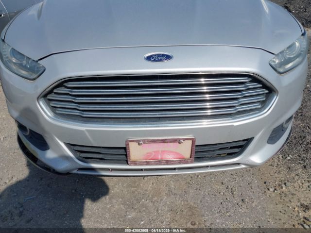 1FA6P0H71F5102674 Ford FUSION SE