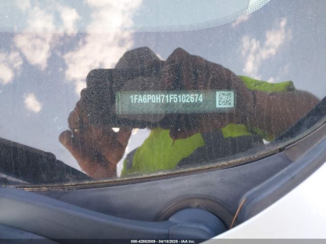 1FA6P0H71F5102674 Ford FUSION SE