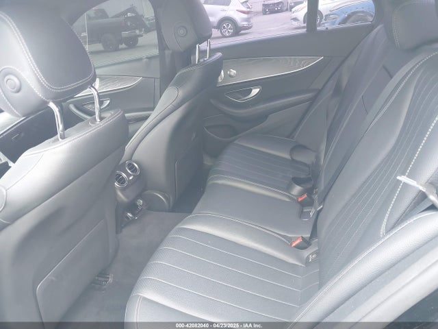 W1KZF8DB5MA981044 Mercedes-Benz m264