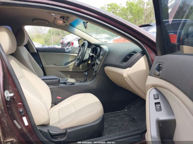 5XXGM4A79FG494002 KIA Optima Lx