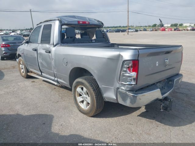 2019 RAM 1500 CLASSIC 1C6RR6FT0KS723363 Photo 2