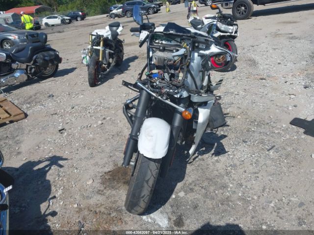 2016 KAWASAKI VN1700 JKBVNRK17GA009130 Photo 4