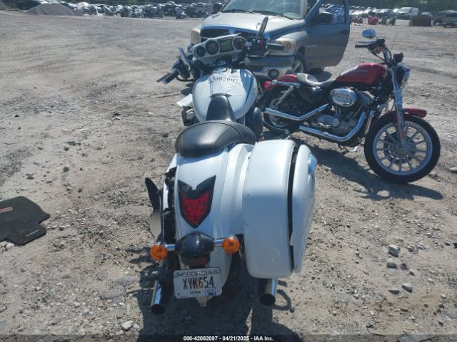 2016 KAWASAKI VN1700 JKBVNRK17GA009130 Photo 5