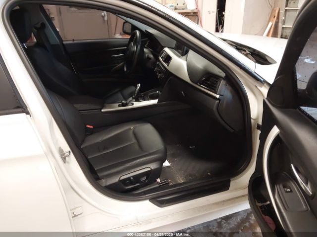 WBA3C3C52EPV90601 BMW 320i Xdrive