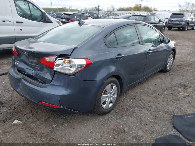 KNAFX4A63G5522776 KIA FORTE LX