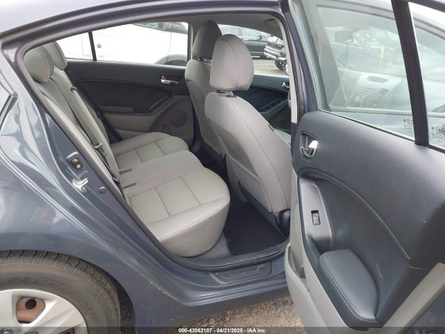 KNAFX4A63G5522776 KIA FORTE LX