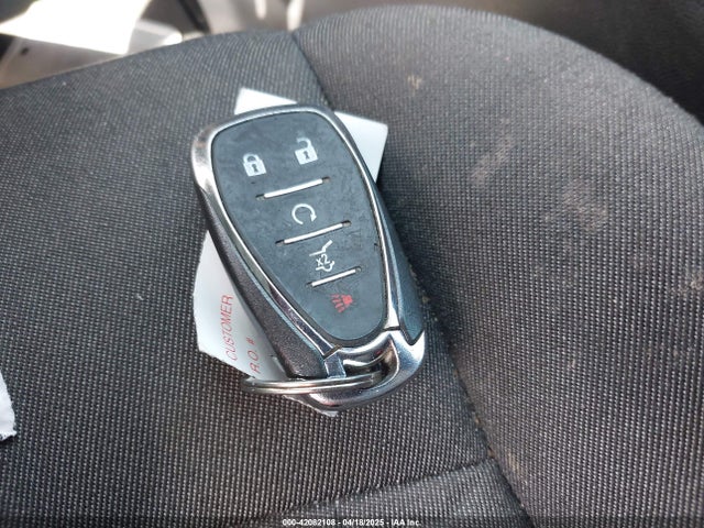 2GNAXKEXXJ6173624 Chevrolet EQUINOX LT