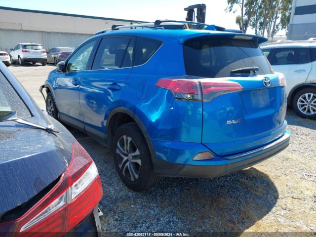JTMZFREV5JJ154147 Toyota RAV4 LE
