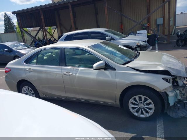 4T4BF1FK5FR460828 Toyota CAMRY LE