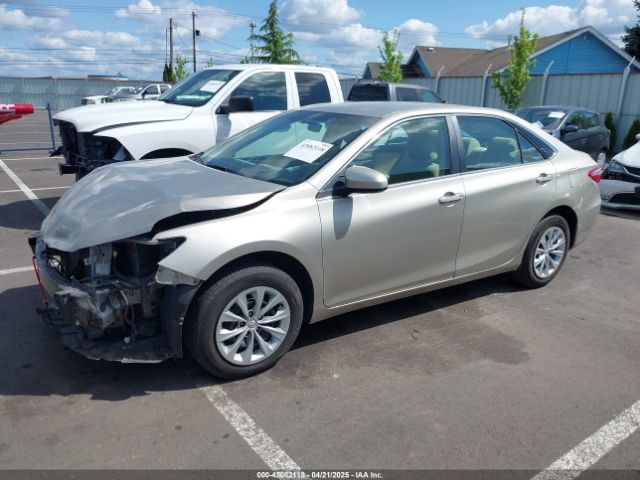 4T4BF1FK5FR460828 Toyota CAMRY LE