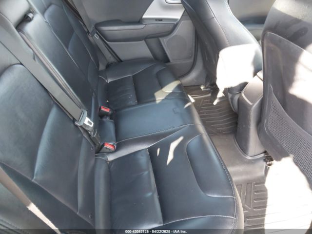 KNDCB3LCXJ5125106 KIA NIRO LX