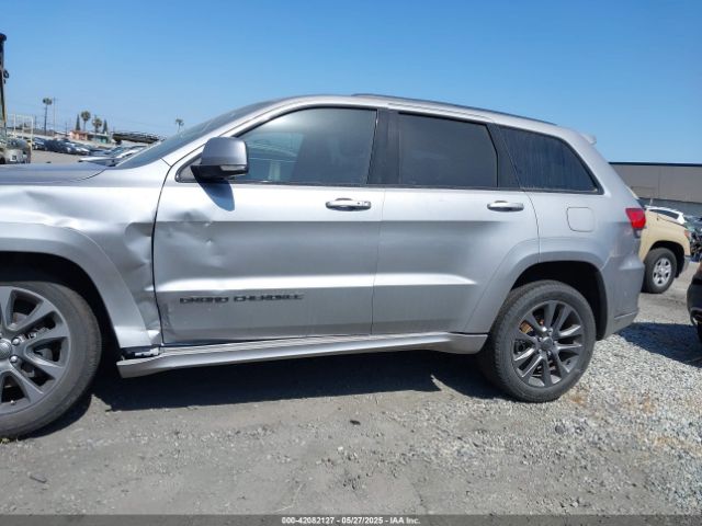 1C4RJECG1KC555910 Jeep Grand Cherokee High Altitude 4x2