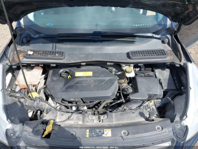 1FMCU0GX2GUC40699 Ford ESCAPE SE