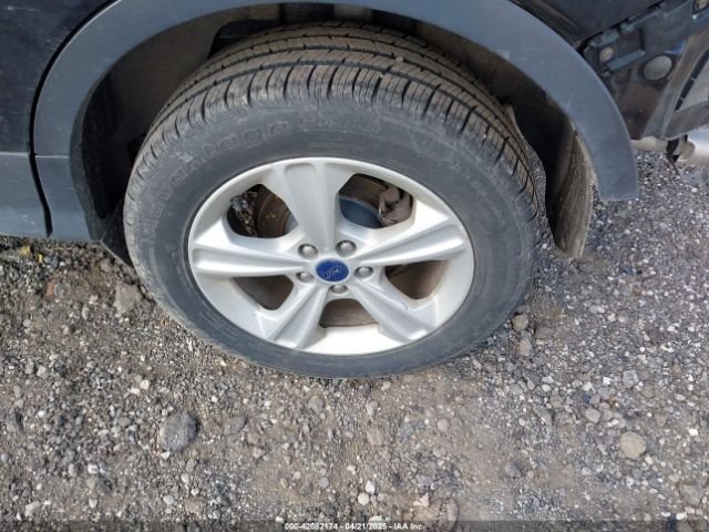 1FMCU0GX2GUC40699 Ford ESCAPE SE