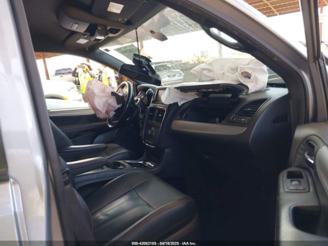 2C4RDGEG7KR787208 Dodge Grand Caravan Gt