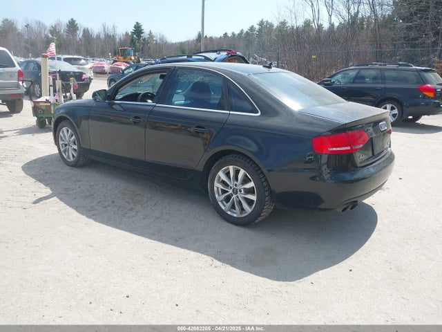 2011 AUDI A4 WAUFFAFL2BN044780 Photo 2