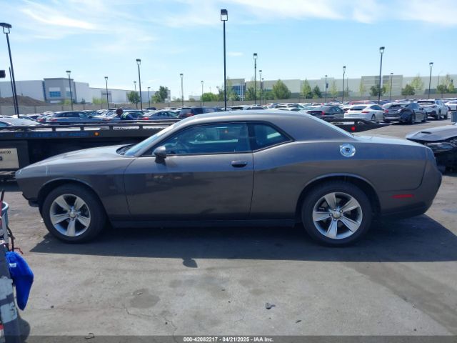 2C3CDZAG3GH250084 Dodge Challenger Sxt