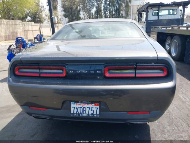 2C3CDZAG3GH250084 Dodge Challenger Sxt