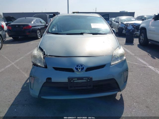 JTDKN3DU5F1961737 Toyota Prius Two