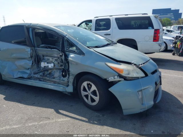 JTDKN3DU5F1961737 Toyota Prius Two