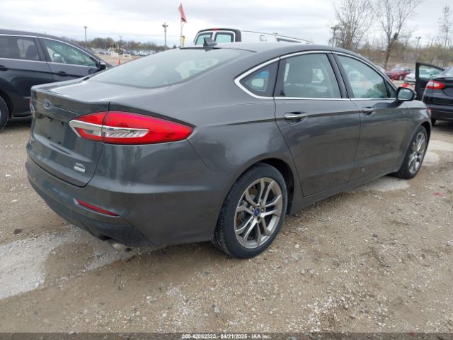 3FA6P0CDXKR129411 Ford FUSION SEL