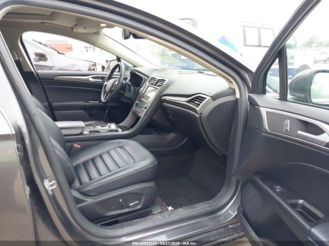3FA6P0CDXKR129411 Ford FUSION SEL