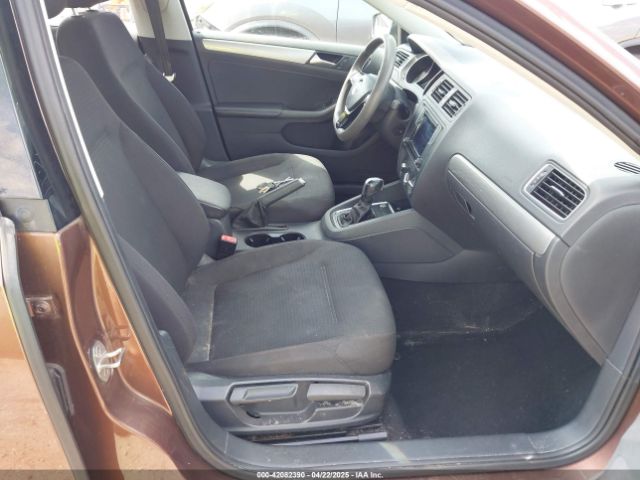 3VWD67AJ5GM367061 Volkswagen Jetta 1.4t Se