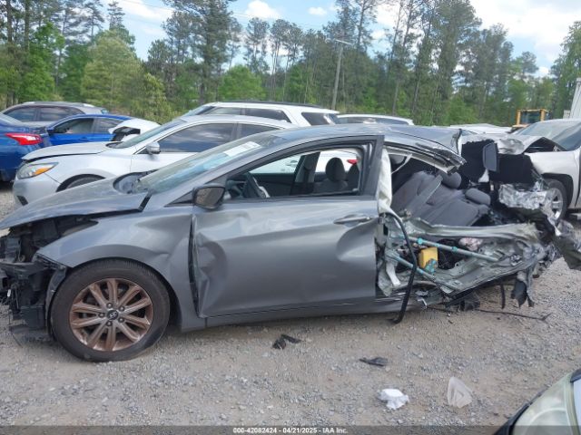 5NPDH4AE0EH472379 Hyundai ELANTRA SE