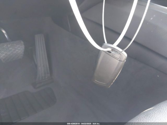WBA8B9G58JNU97433 BMW 330I