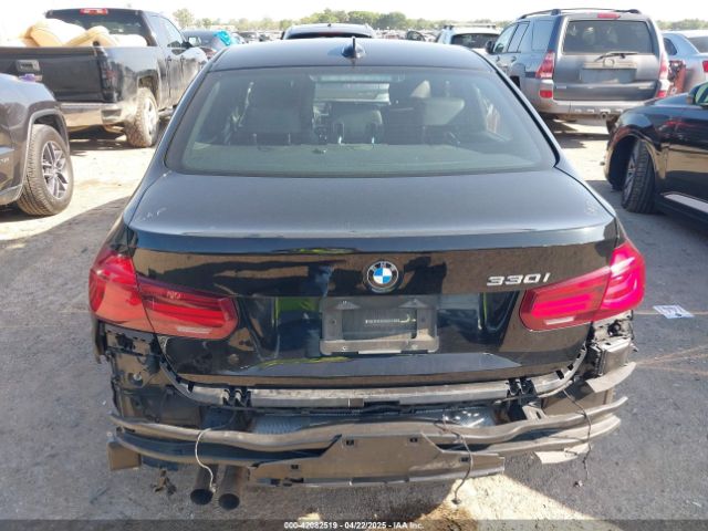 WBA8B9G58JNU97433 BMW 330I