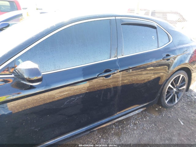 4T1B61HK0KU710493 Toyota CAMRY XSE