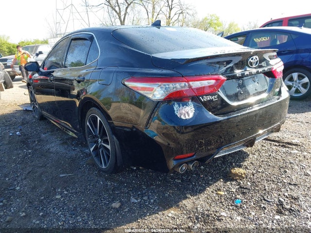 4T1B61HK0KU710493 Toyota CAMRY XSE